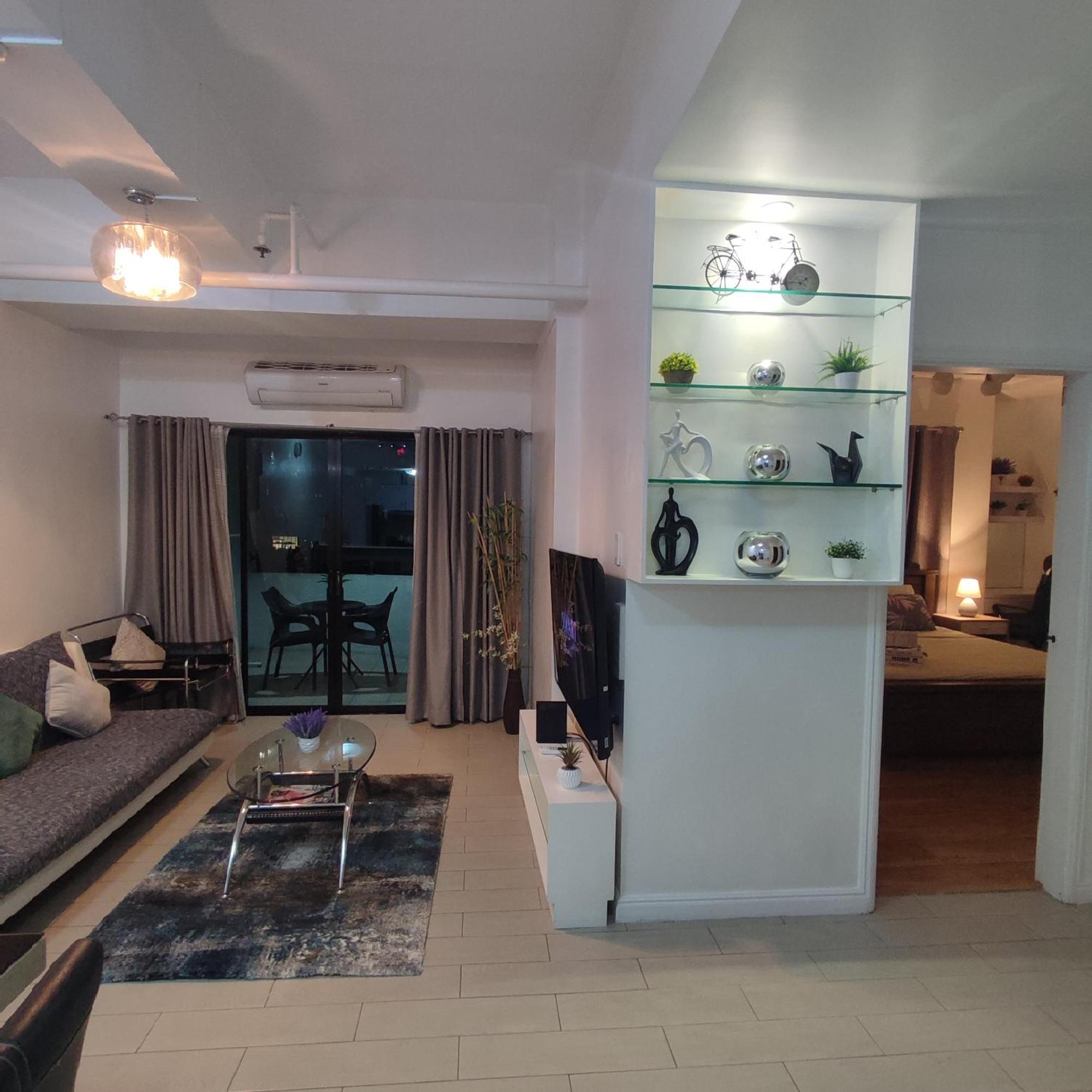 Luxury Spacious 2Br In Salcedo Village Manila Luaran gambar