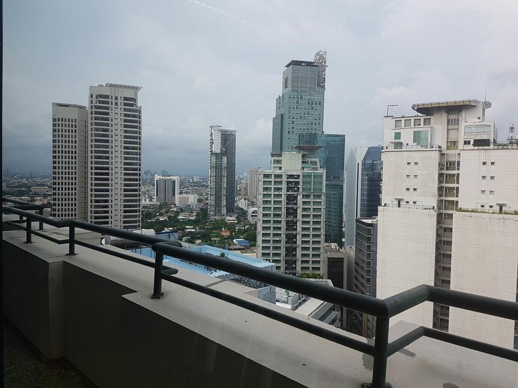 Luxury Spacious 2Br In Salcedo Village Manila Luaran gambar
